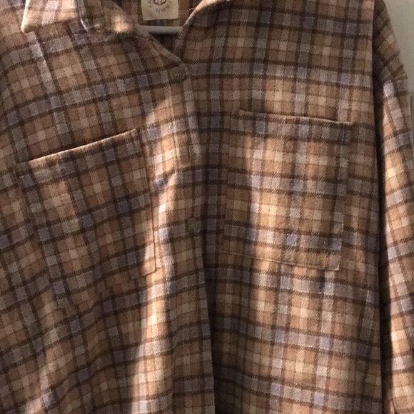 Flannel - Picture 3 of 6